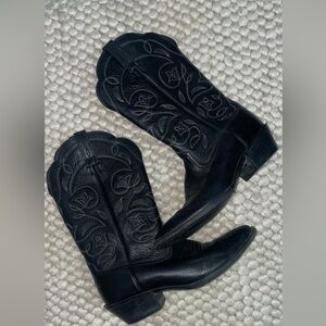 Ariat Black Embroidered Leather Western Boots